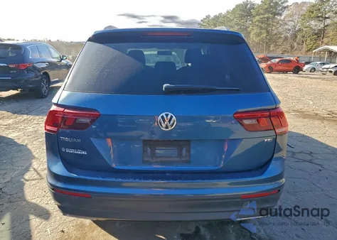 2018 Volkswagen Tiguan S z USA, uszkodzony, nr VIN 3VV1B7AX6JM011684